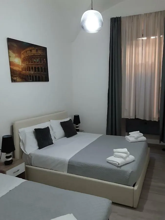 Hotel The Shelter In Roma 0*,