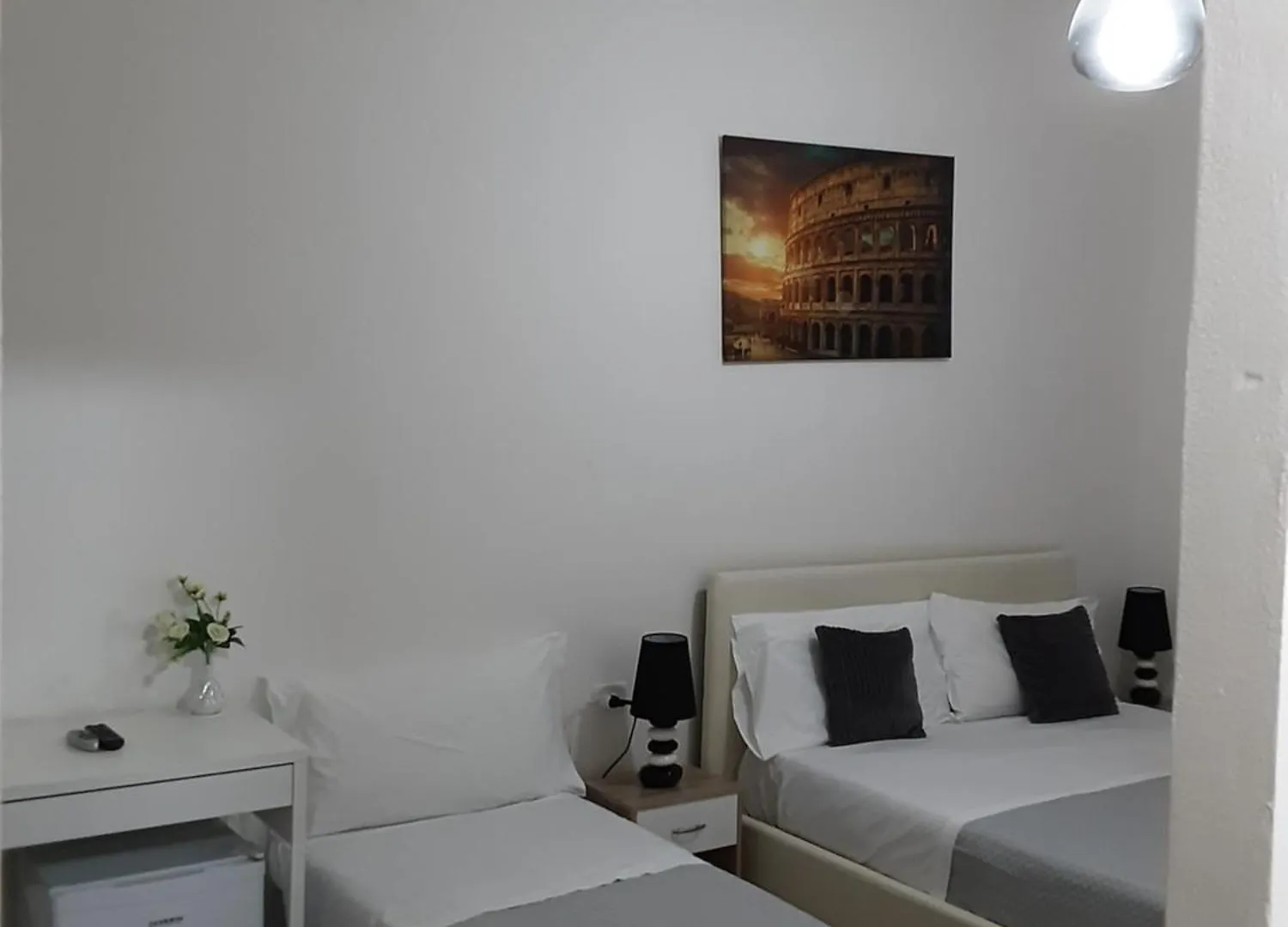 Hotel The Shelter In Roma 0*,
