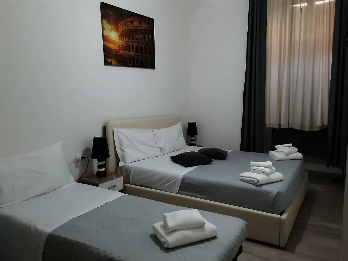 Hotel The Shelter In Roma